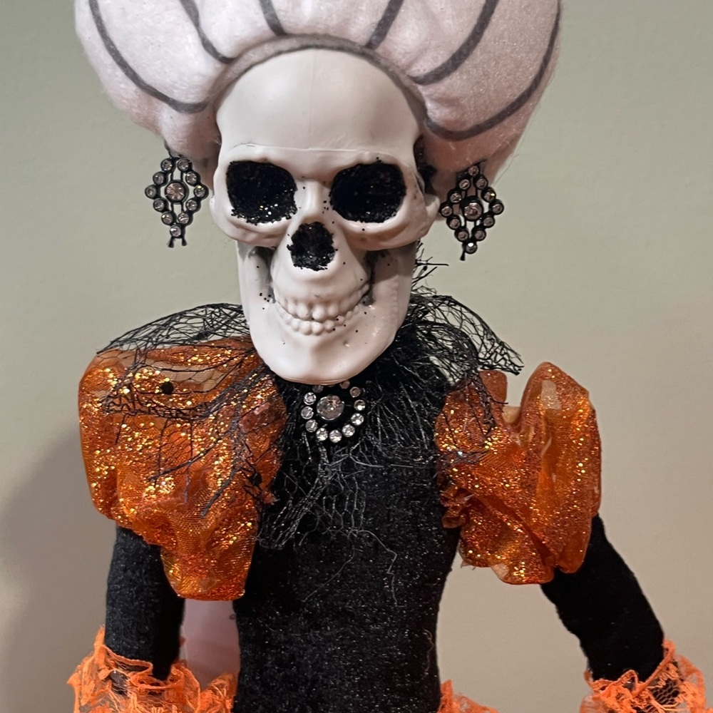 6/$25Festive Skeleton Figurine in Black and Orange - Picture 11 of 12